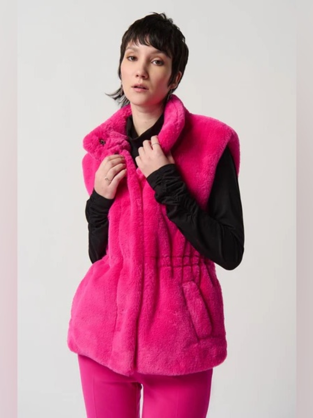 Joseph Ribkoff Shocking Pink Fuzzy Faux Fur Vest Size Large